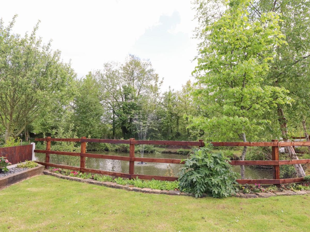 Moor End Manor Βίλα Poulton-le-Fylde Εξωτερικό φωτογραφία